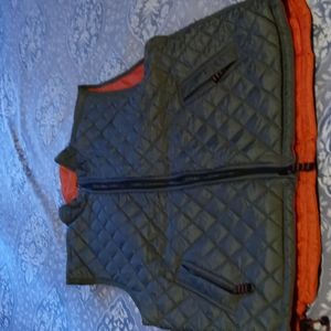 Mens reversable vest